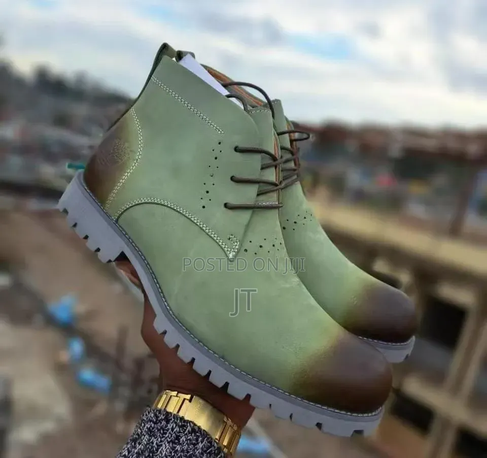 Timberland Chukka Boots