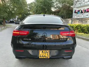 Mercedes-Benz GLE-Class 2016 Black