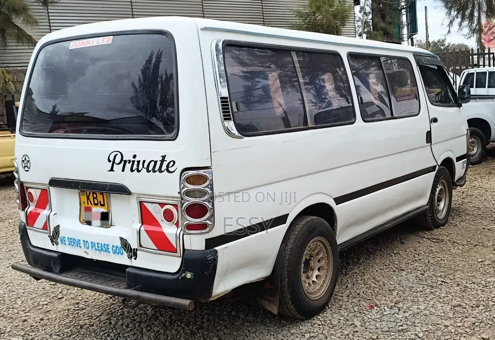 Toyota Hilux 2003 White