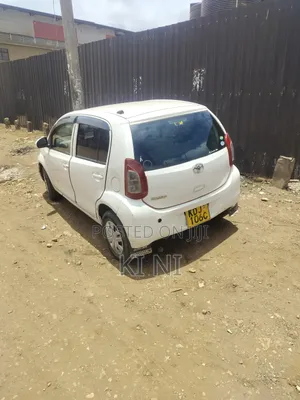 Toyota Passo 2015 White