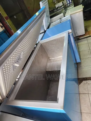 450ltres Litres Right Blue Chest Freezer
