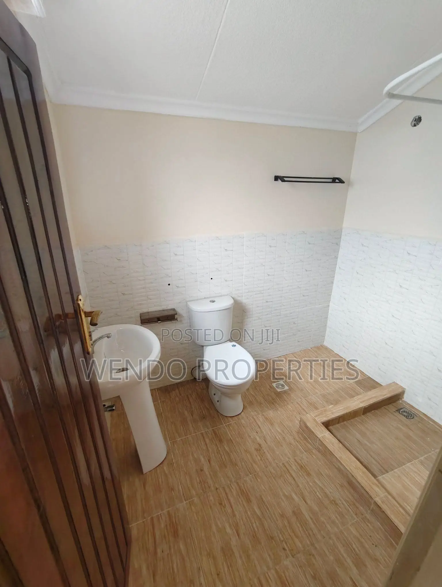 3bdrm House in Kerarapon, Karen C for rent