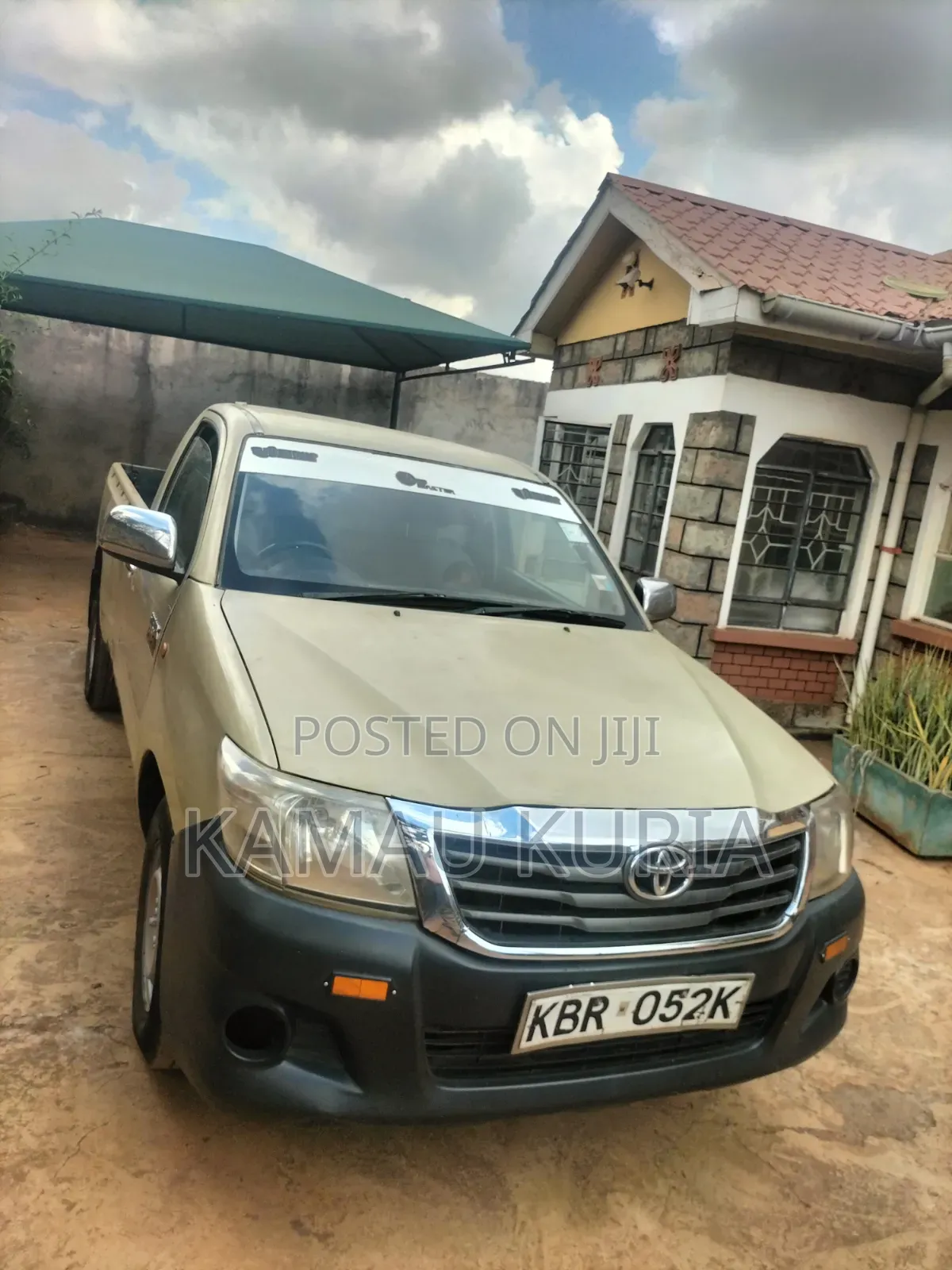 Toyota Hilux 2012 Silver