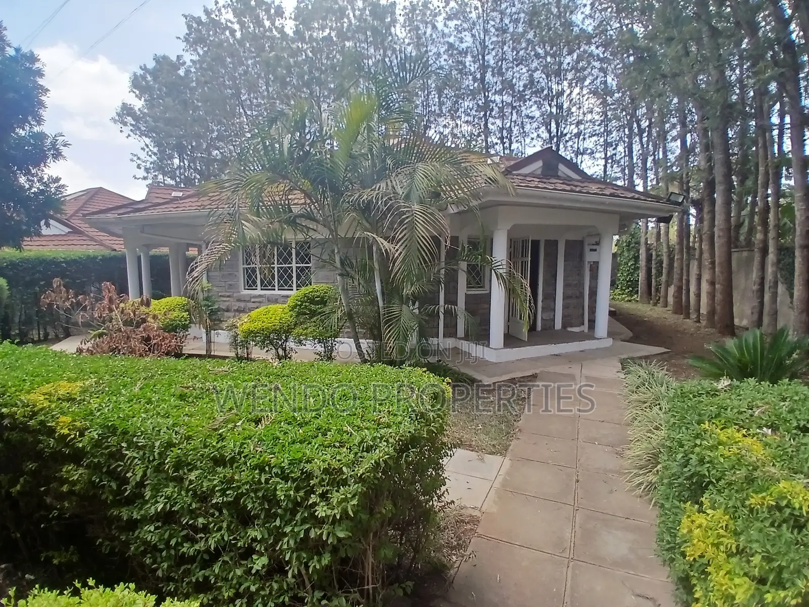 3bdrm Bungalow in Karen C for rent