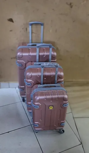 Luxurious Fibre Suitcase 3in1