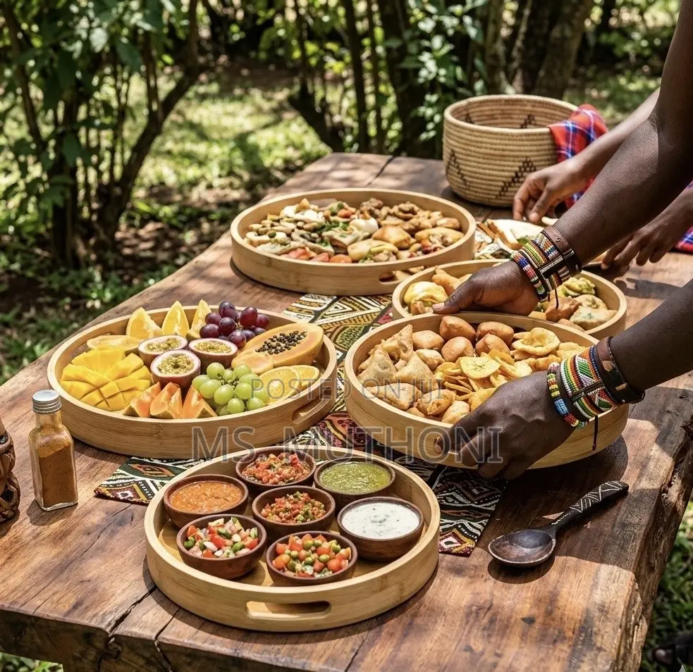 4 PCs the Meridian Bamboo Serving Trays