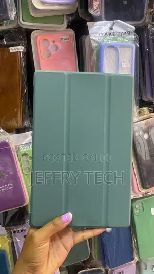 Trifold Smart Tablet Case Finished in a Matte Xiaomi Redmi Pad SE