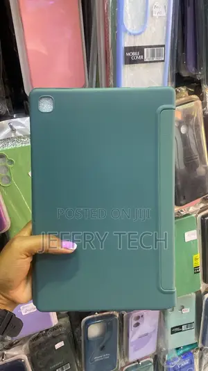 Trifold Smart Tablet Case Finished in a Matte Xiaomi Redmi Pad SE