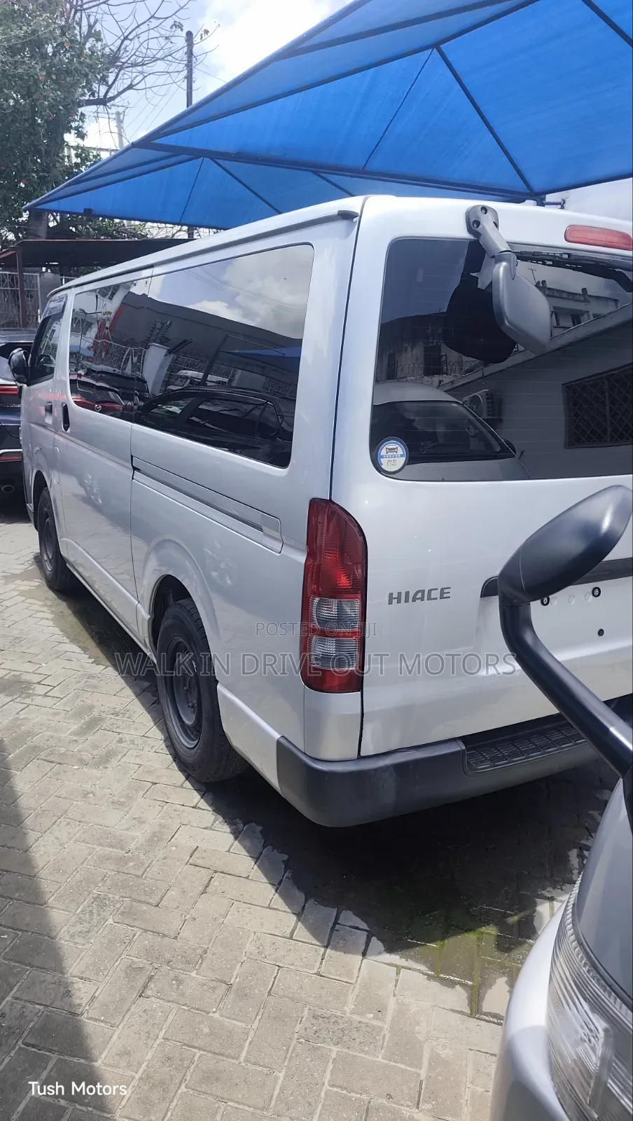 Toyota HiAce 2019 Silver