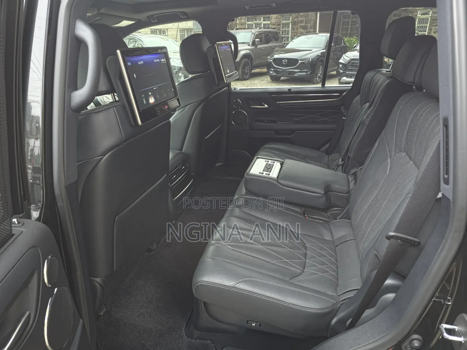 Lexus LX 2020 Black