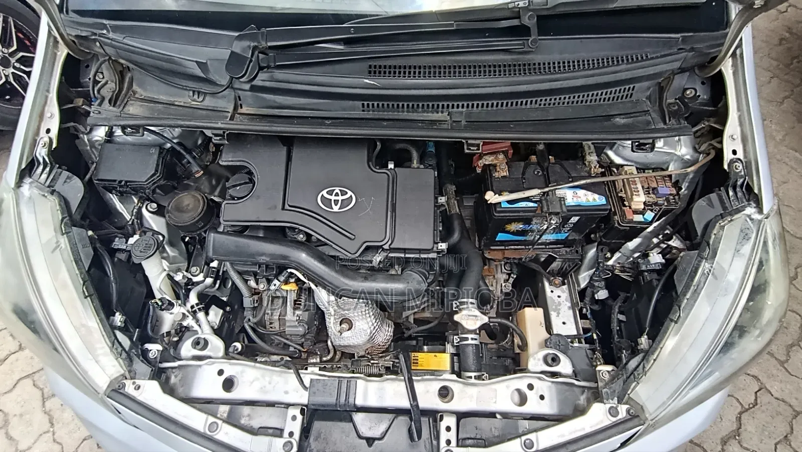Toyota Vitz 2016 Gray