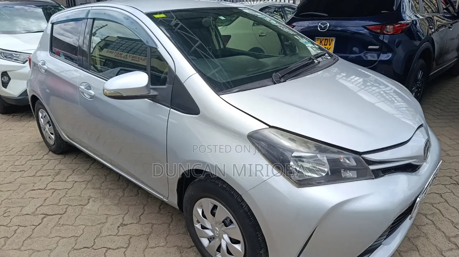 Toyota Vitz 2016 Gray