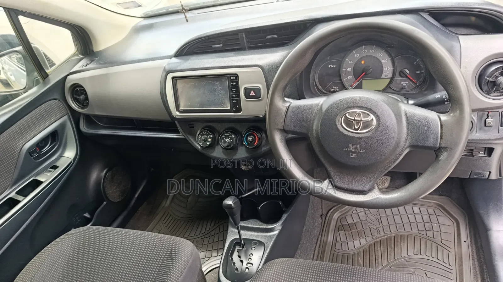 Toyota Vitz 2016 Gray