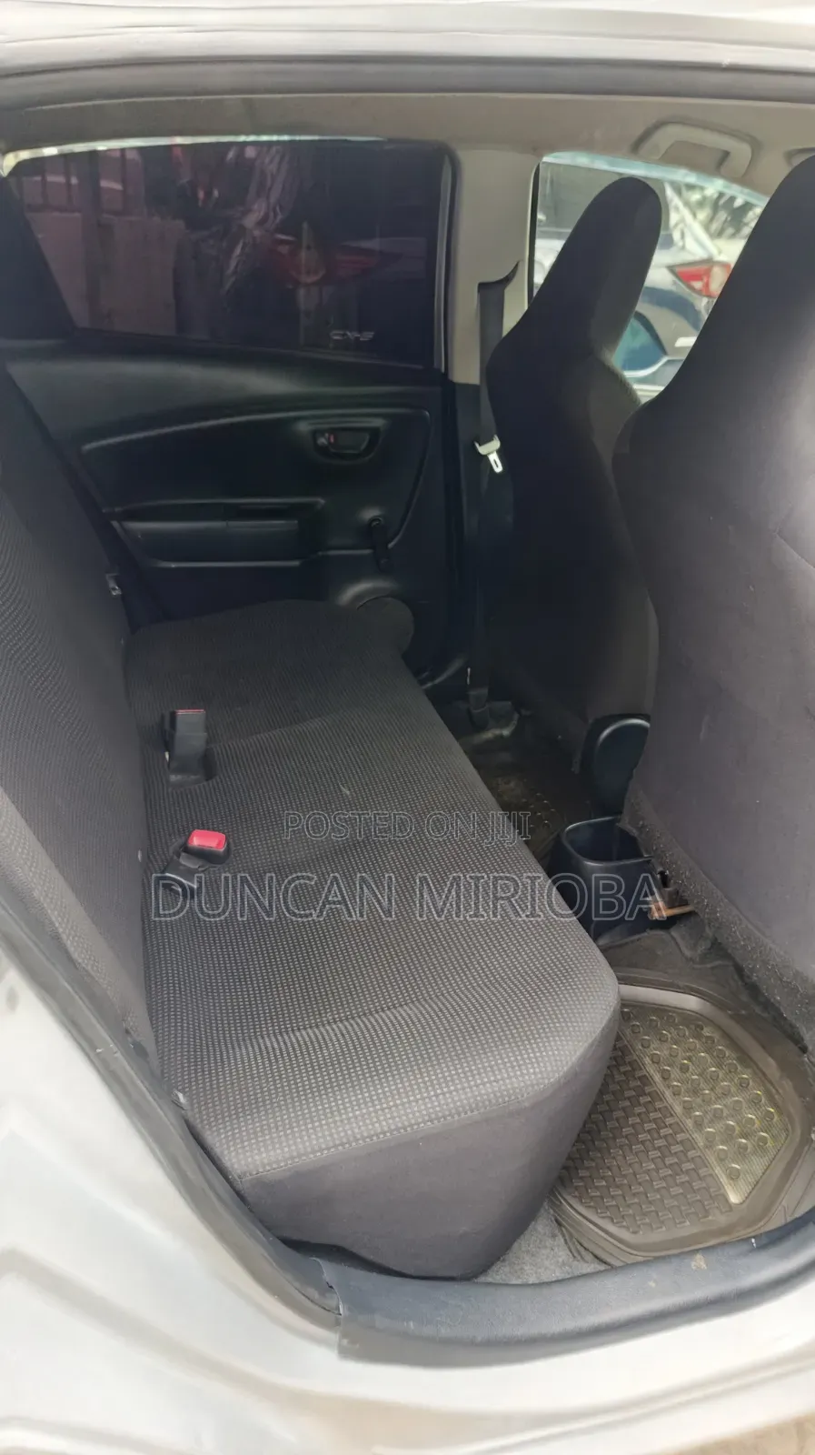 Toyota Vitz 2016 Gray