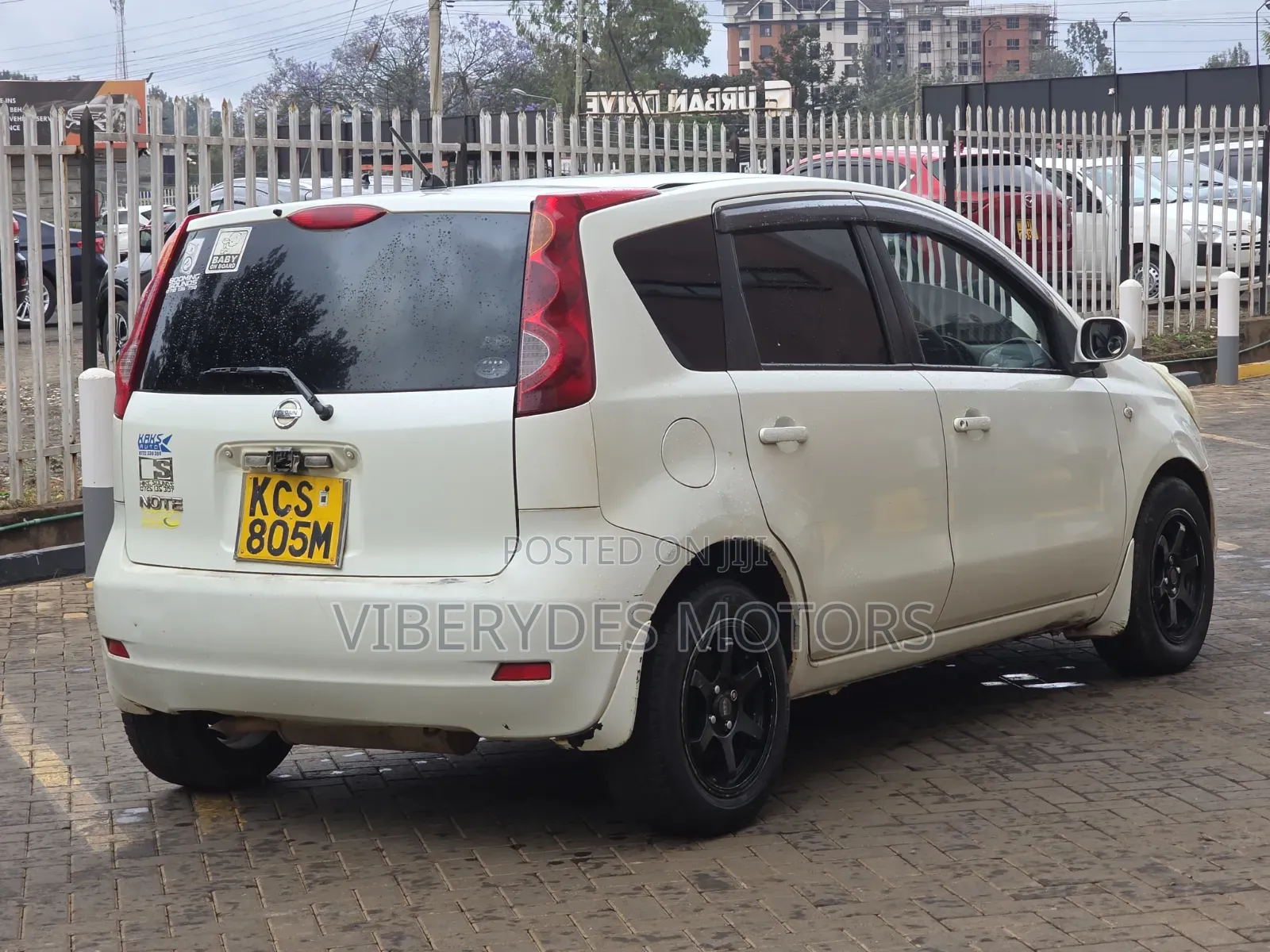Nissan Note 2011 White