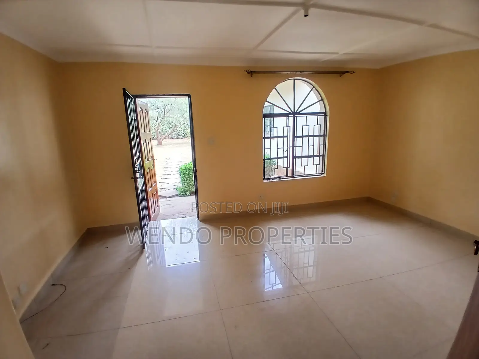 3bdrm Bungalow in Karen C for rent