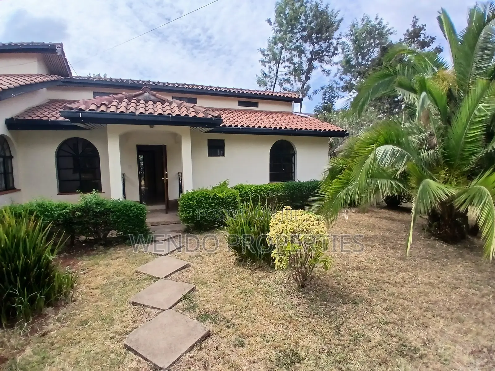 3bdrm Bungalow in Karen C for rent