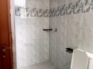 3bdrm Apartment in Master Lake View for sale