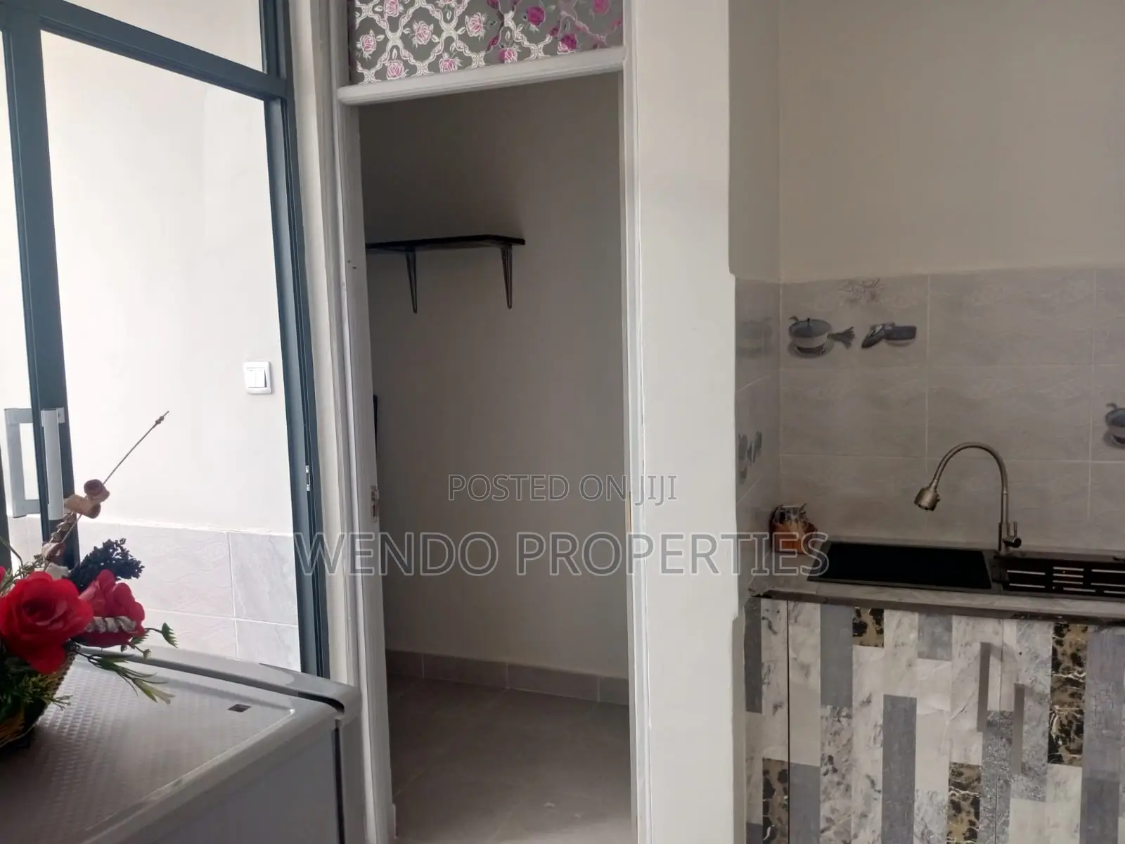 3bdrm Apartment in Master Lake View for sale