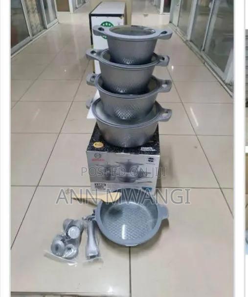 Bosch Cookware With Silicone Lid - thumbnail 2