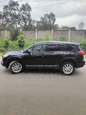 Toyota Vanguard 2012 Black