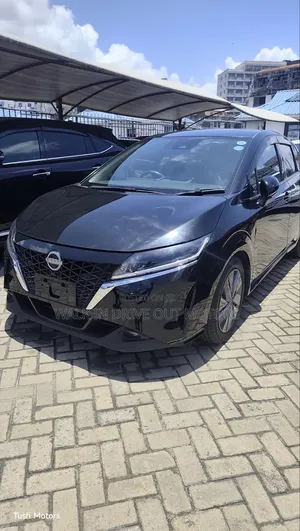 Nissan Note 2020 Black