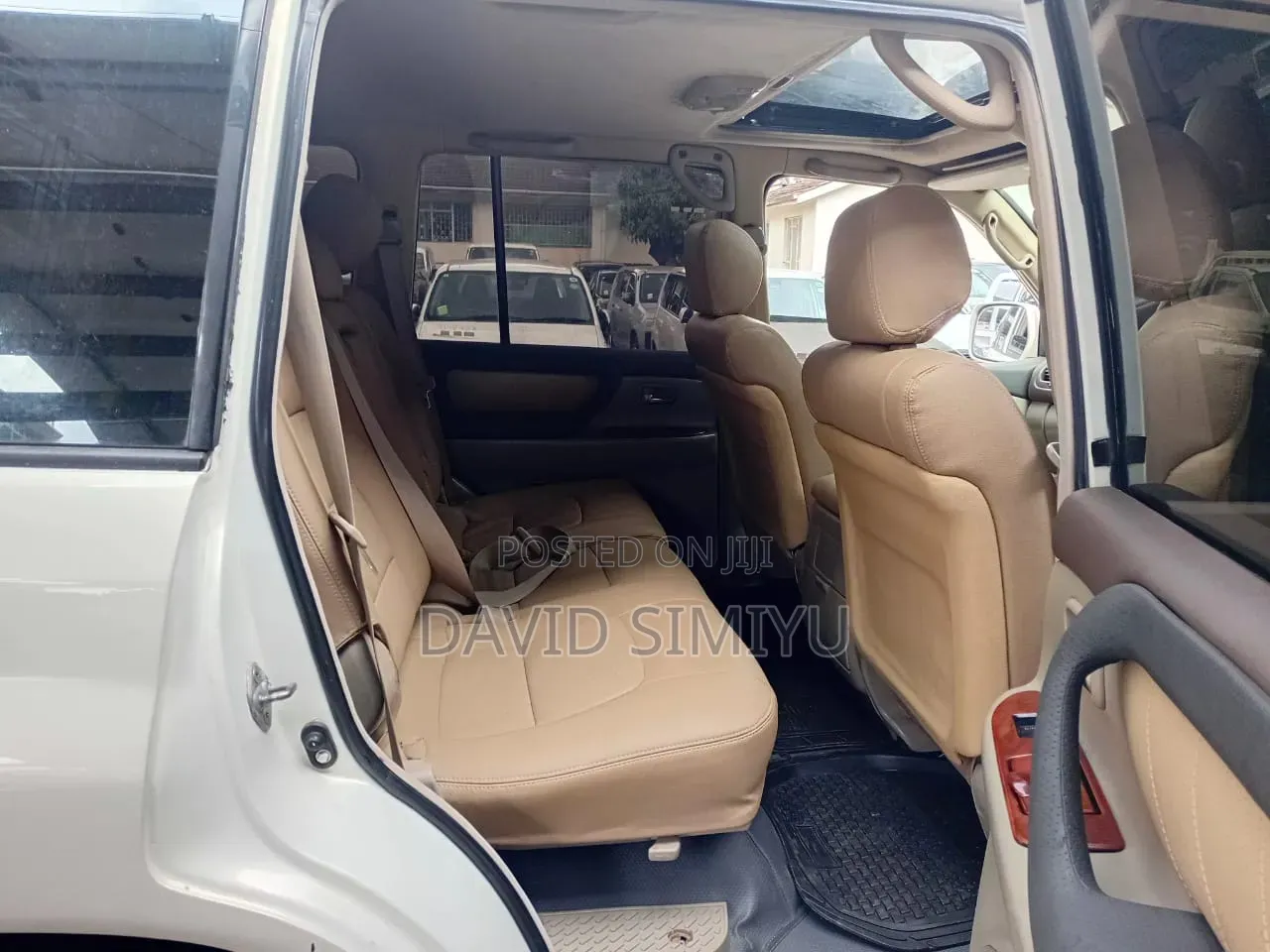 Toyota Land Cruiser 2006 White