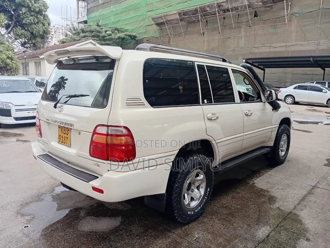 Toyota Land Cruiser 2006 White