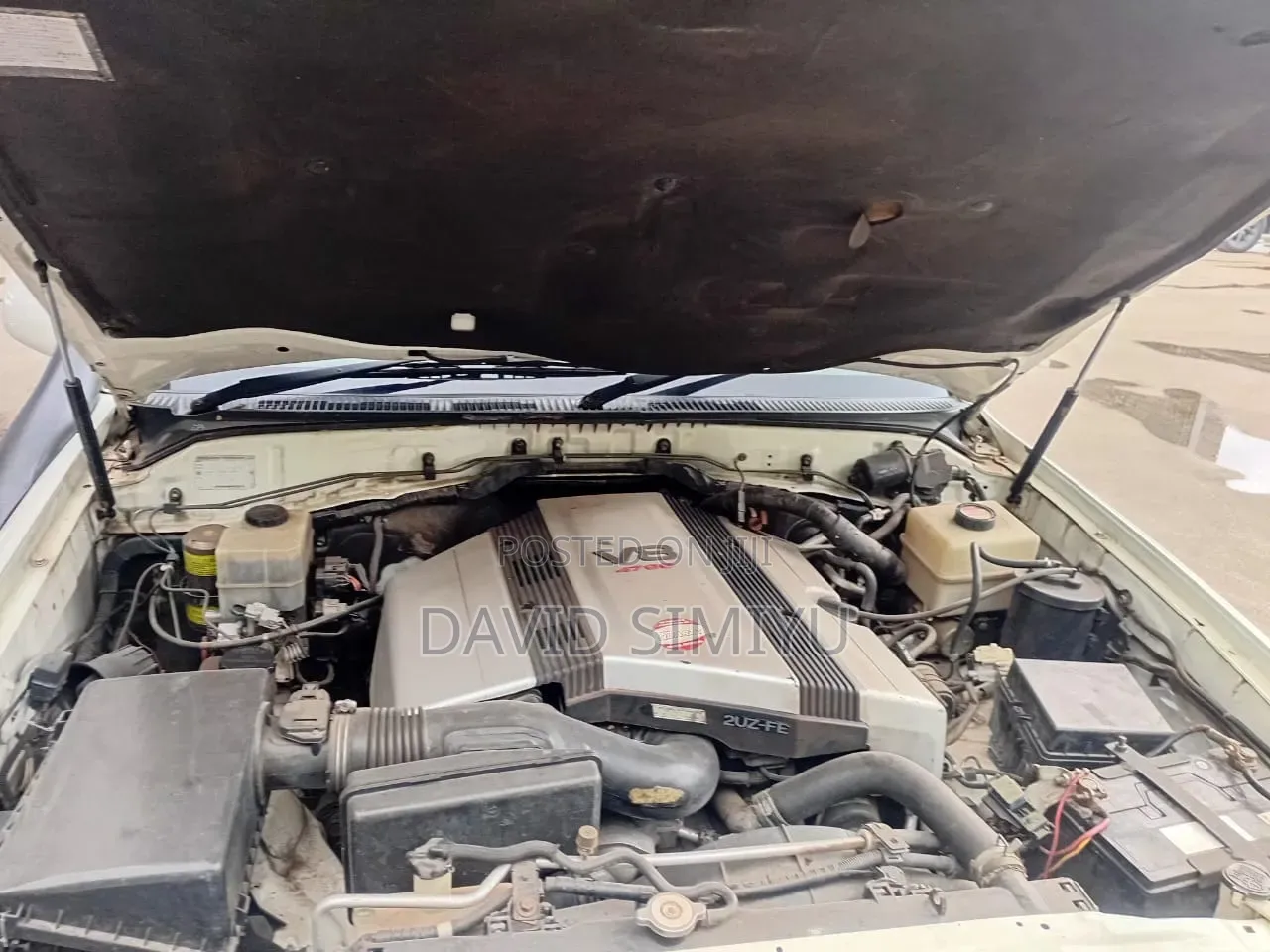 Toyota Land Cruiser 2006 White