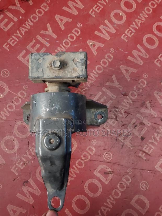 Toyota AE,110 Engine Mount - main view