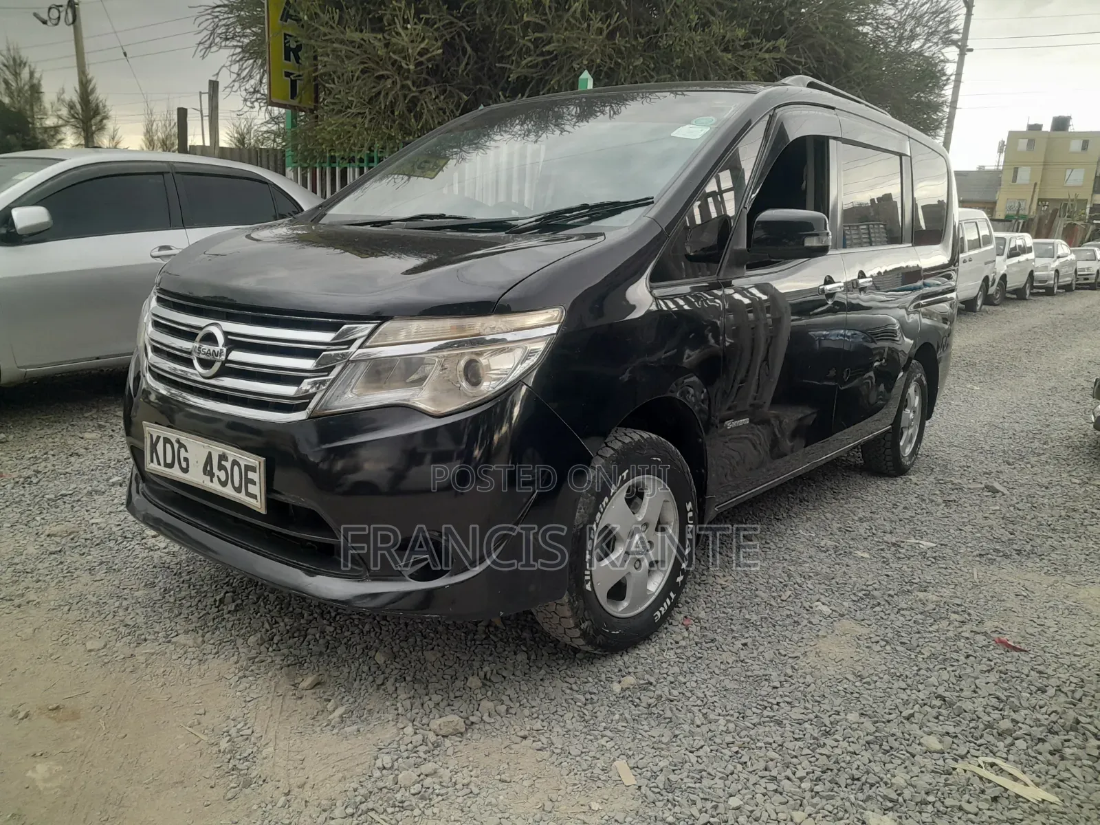 Nissan Serena 2013 Black
