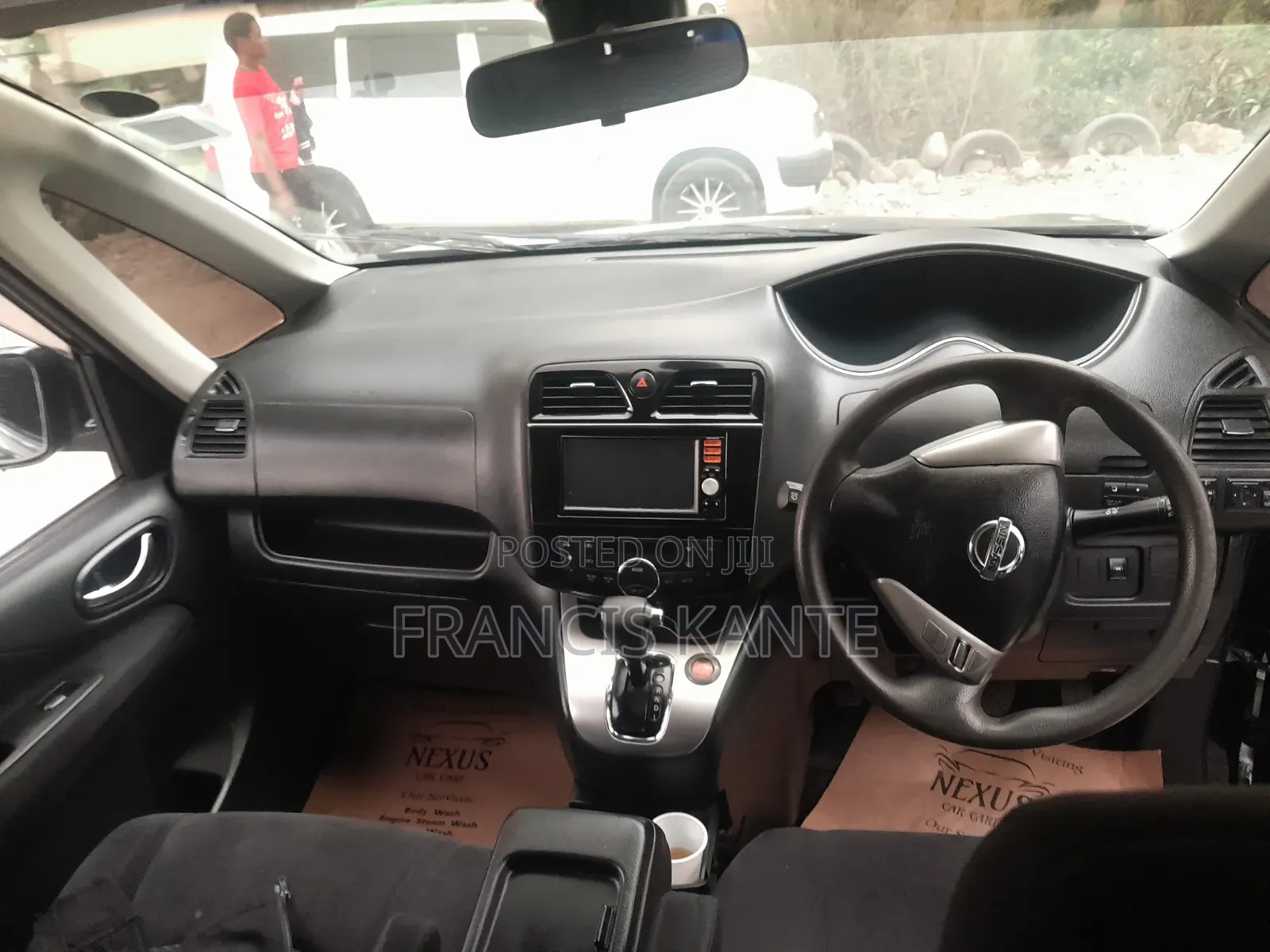 Nissan Serena 2013 Black
