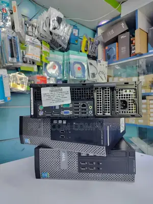 Desktop Computer Dell OptiPlex 3020 4GB Intel Core i5 HDD 500GB