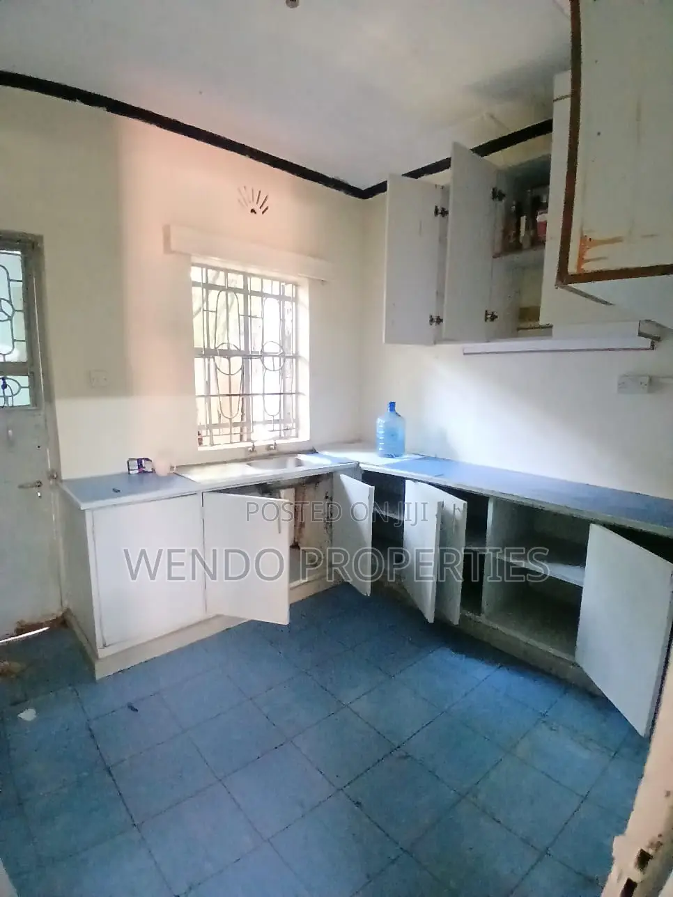 2bdrm Bungalow in Karen C for rent