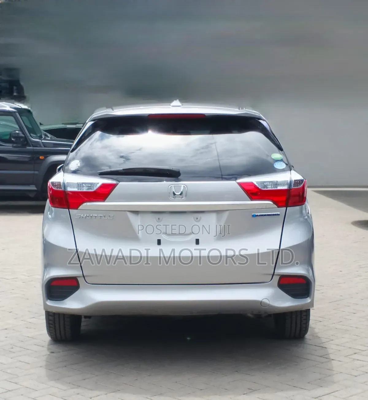 Honda Fit Shuttle 1.5 Hybrid 2WD 2019 Silver