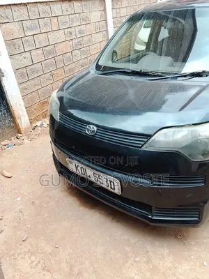 Toyota Spade 1.5 2015 Black