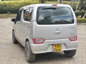 Suzuki Wagon 2019 Silver
