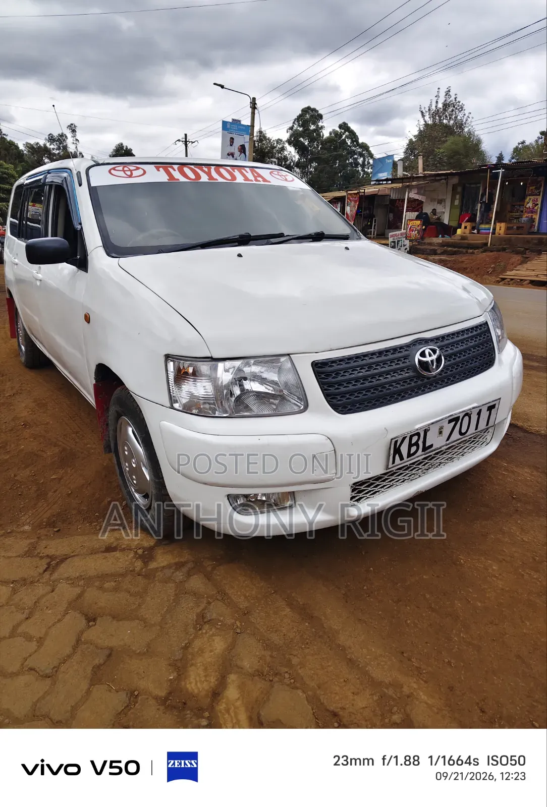 Toyota Succeed 2004 White