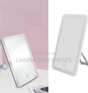 Rechargable Travel Make Up Mirror