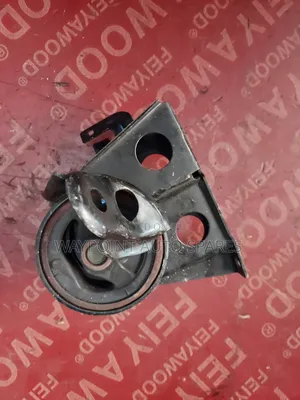 Engine Mounts Nissan Xtrail Qr20/Nt30 4wd