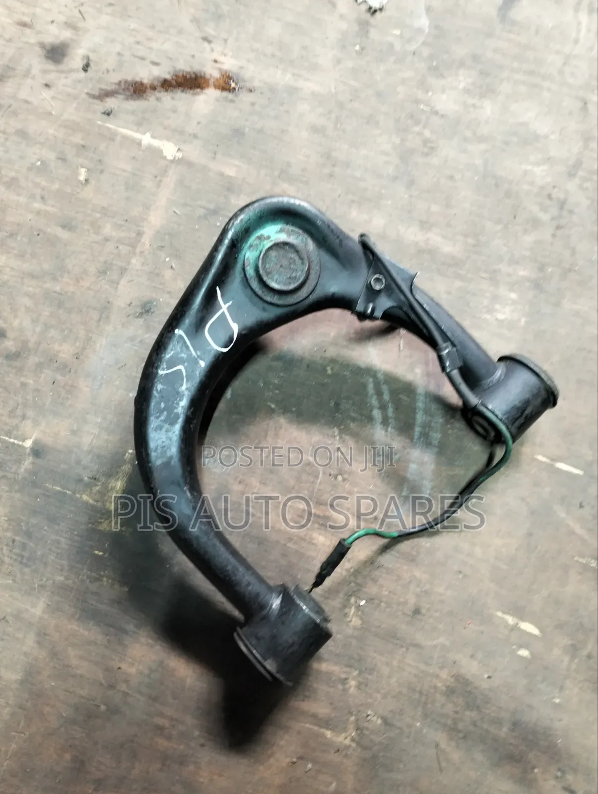 Toyota Vigo Upper Control Arm