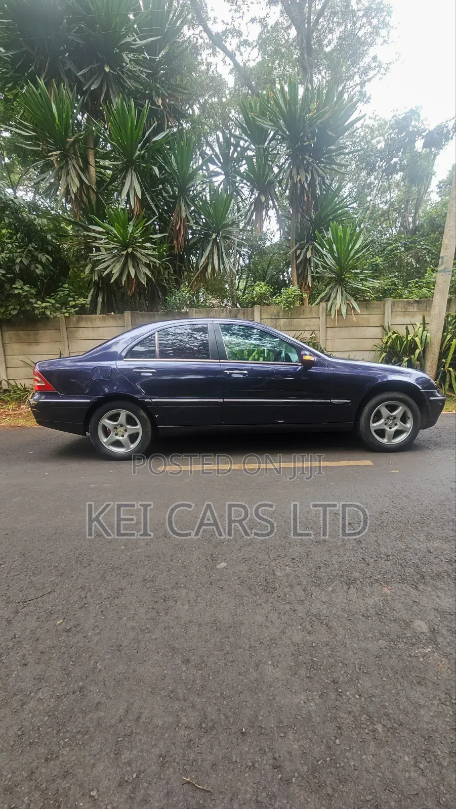 Mercedes-Benz C200 2003 Purple