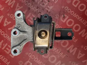 Engine Mounts Suzuki Alto New