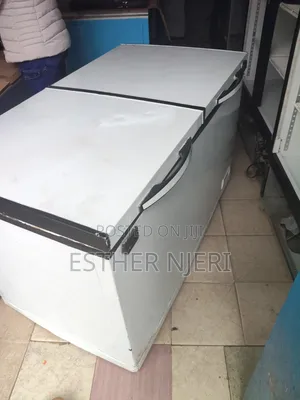 400litres Freestanding Chest Freezer on Sale