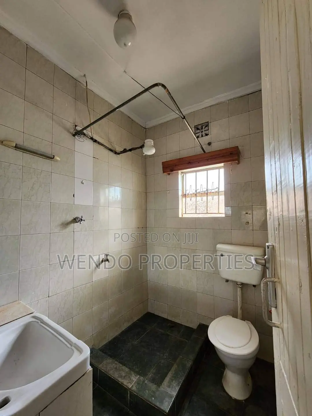 2bdrm Bungalow in Karen C for rent
