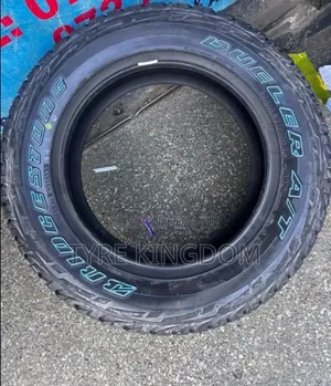 225/65r17 Bridgestone Tyres