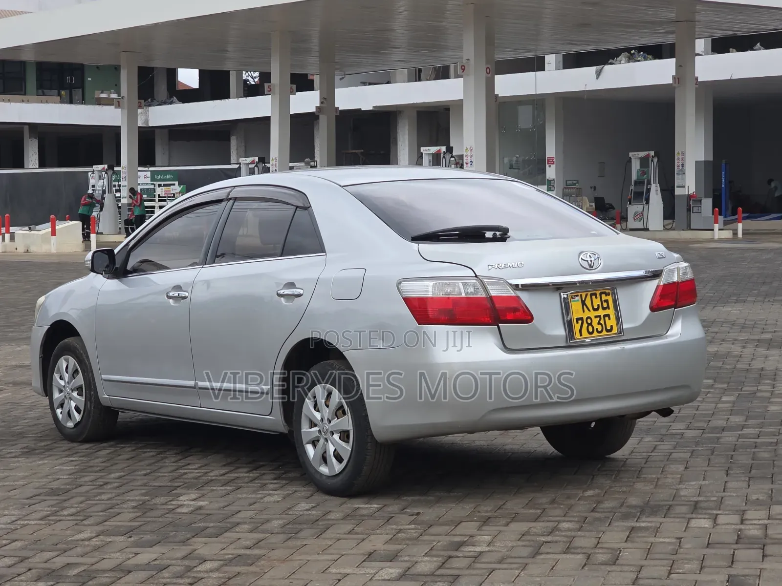 Toyota Premio 2009 Silver