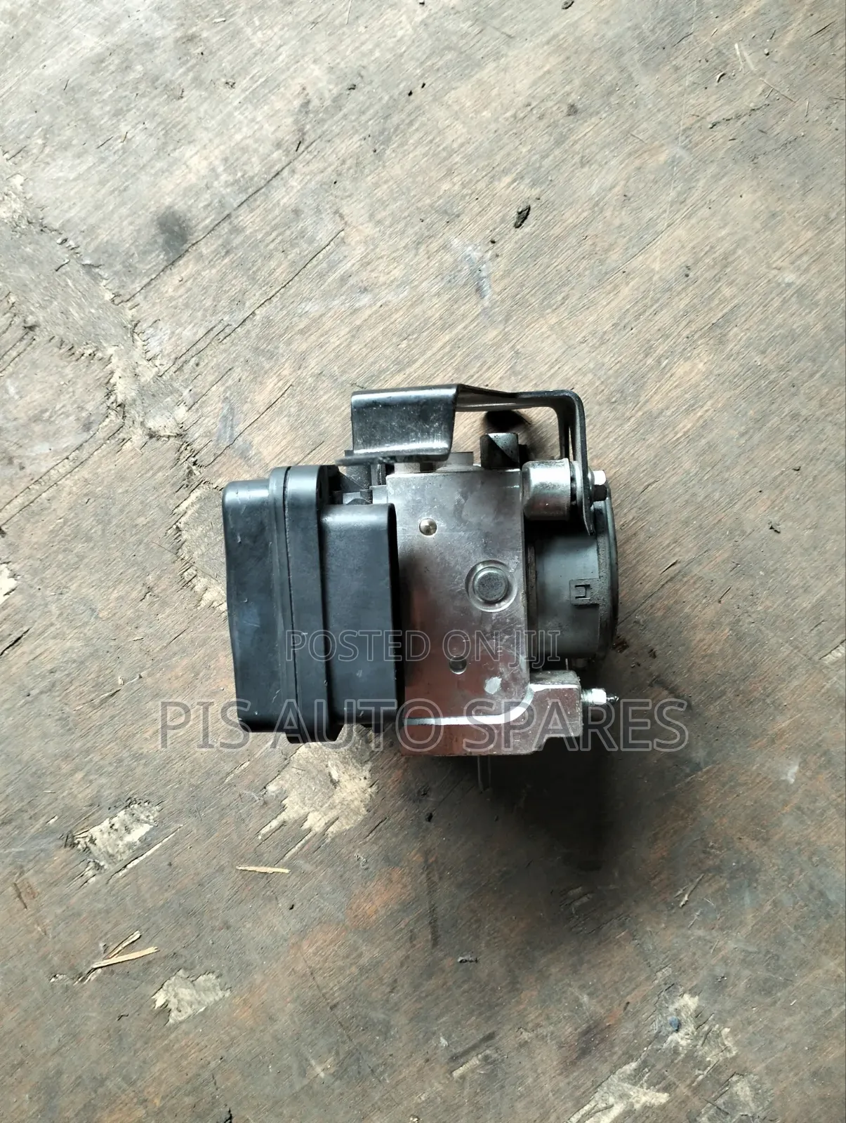 Toyota Hilux Vigo ABS Motor