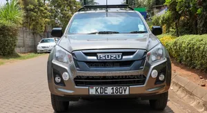 Isuzu D-MAX 2021 Gray