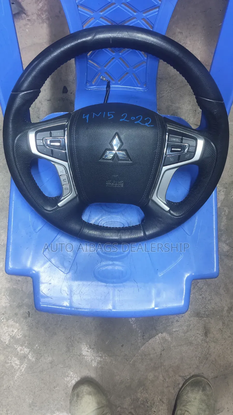 Mitsubishi Outlander Steering Wheel Complete